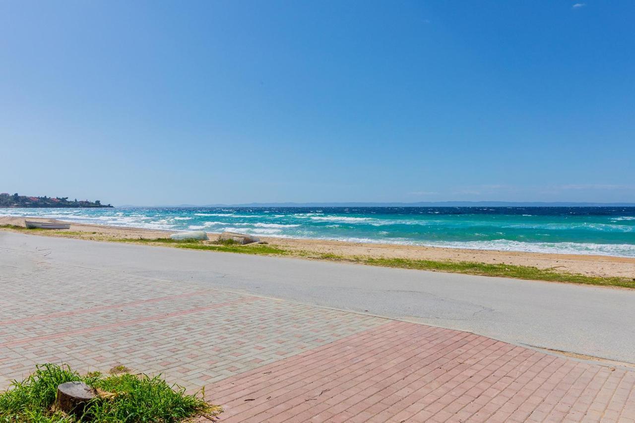 Galazia Akti Seaside Apartments Nikíti Kültér fotó