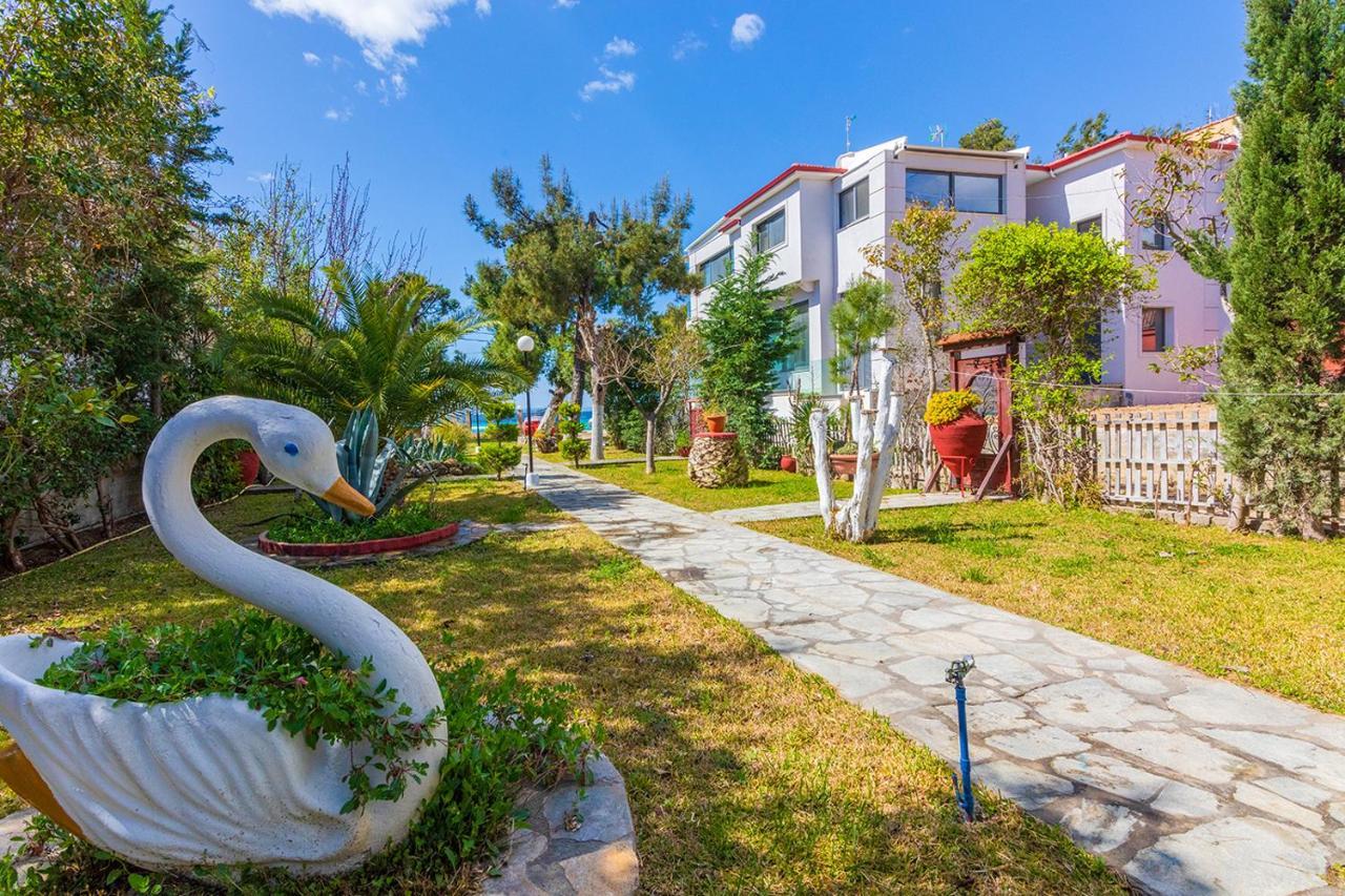 Galazia Akti Seaside Apartments Nikíti Kültér fotó