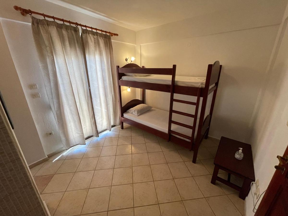 Galazia Akti Seaside Apartments Nikíti Kültér fotó
