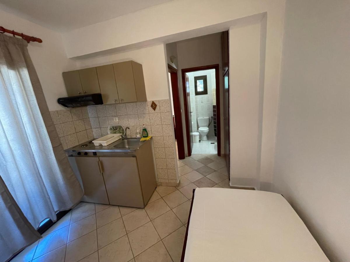 Galazia Akti Seaside Apartments Nikíti Kültér fotó